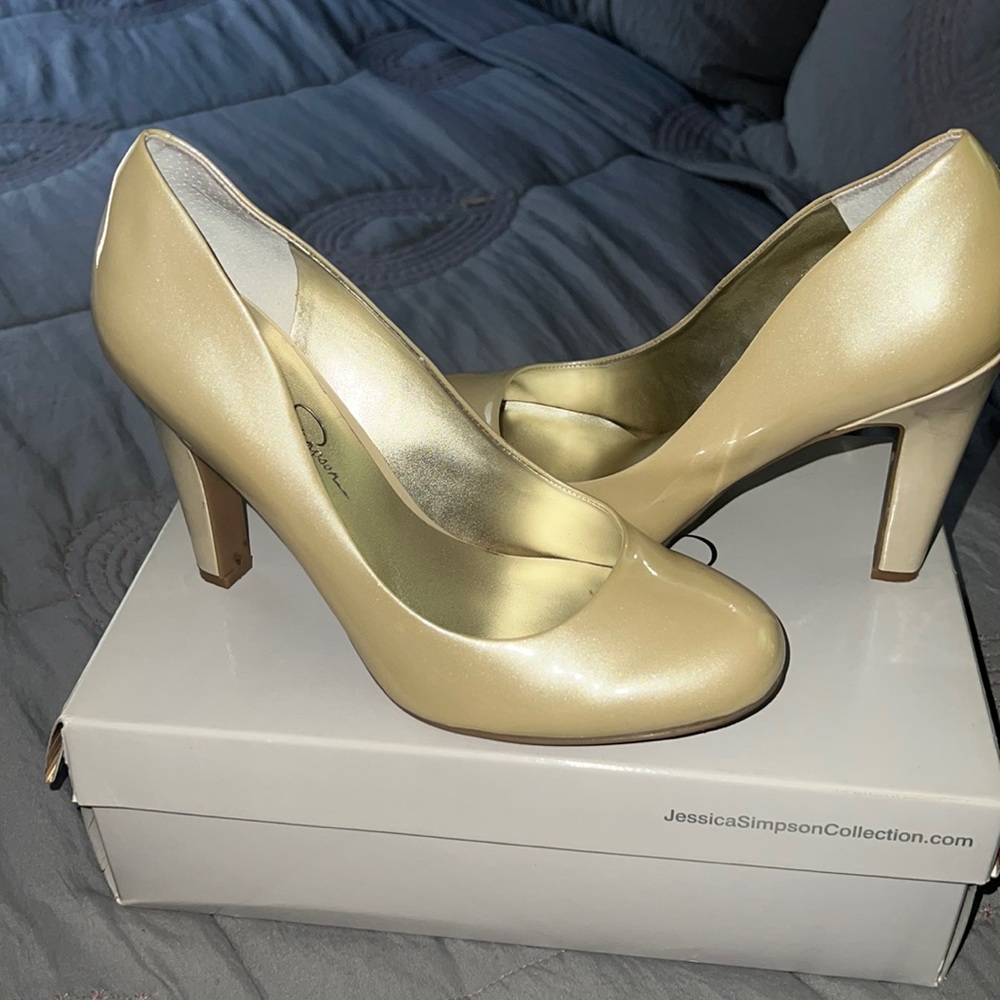 Jessica Simpson chunky heels